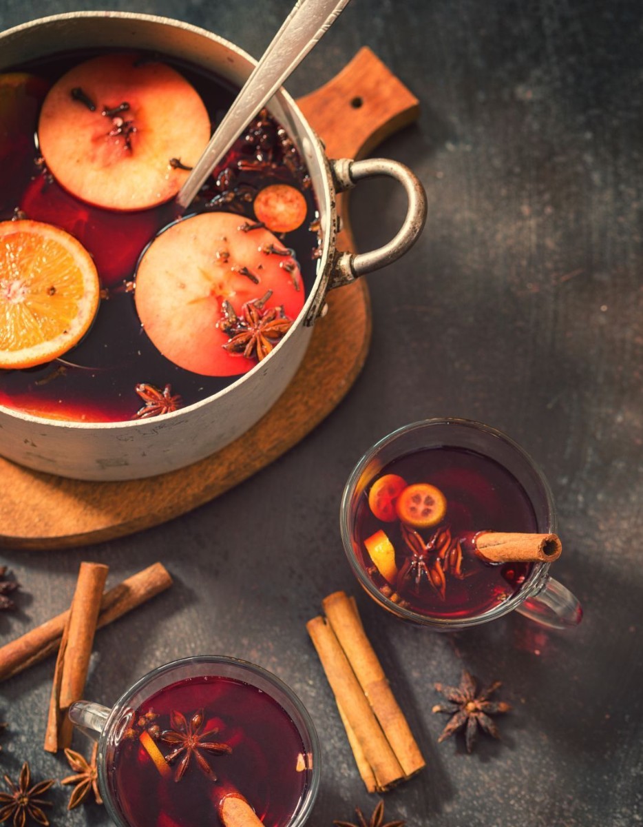 Ambiance-marche-de-Noel-avec-la-recette-du-vin-chaud-maison.jpg