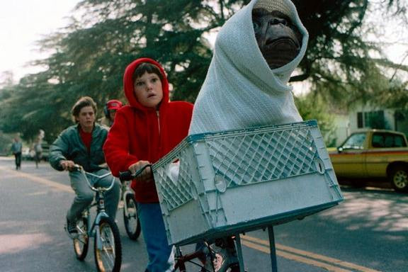 ET l'extra-terrestre.jpg