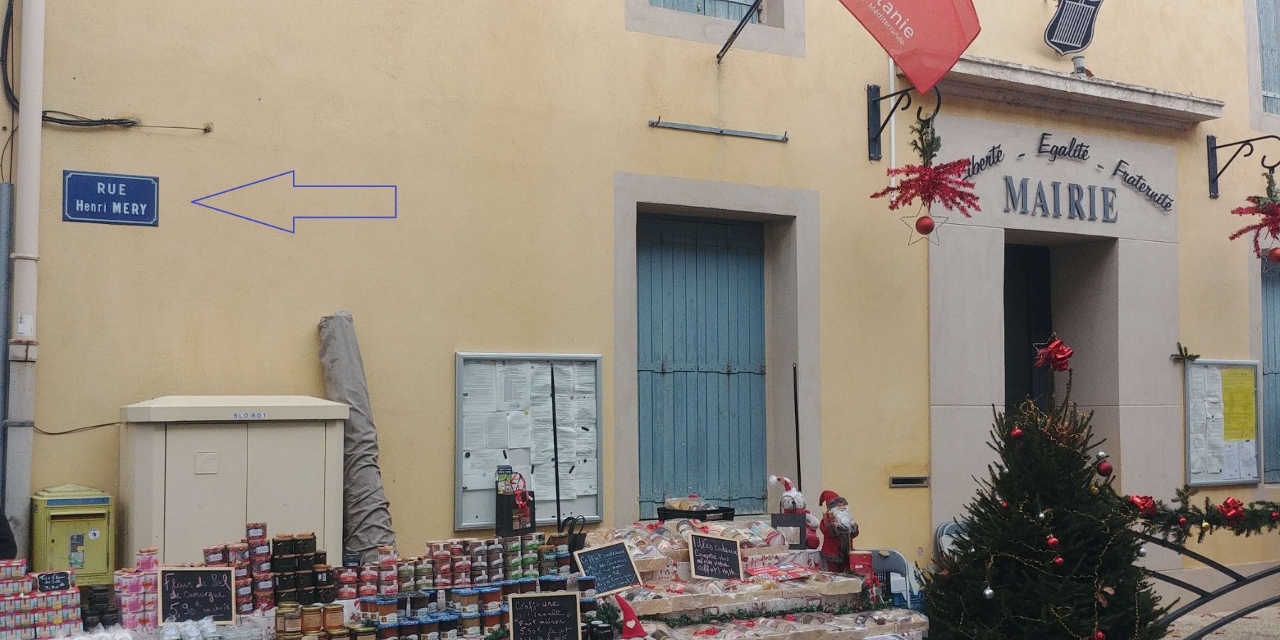 Mairie St Laurent d'Aigouze.jpg